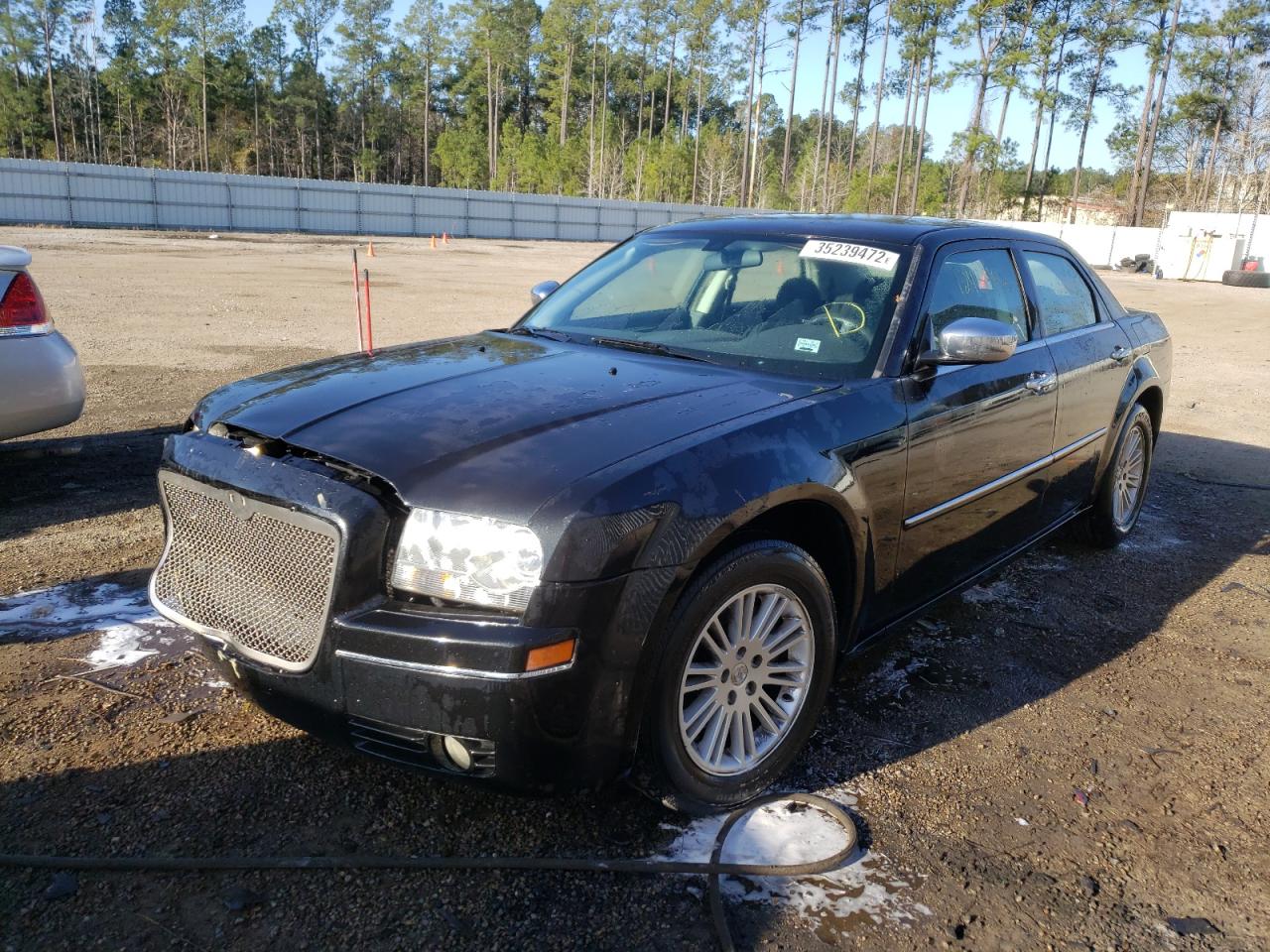 Photo 2 from auction – 2010 CHRYSLER 300 TOURIN with VIN 2C3CA4CD6AH173829