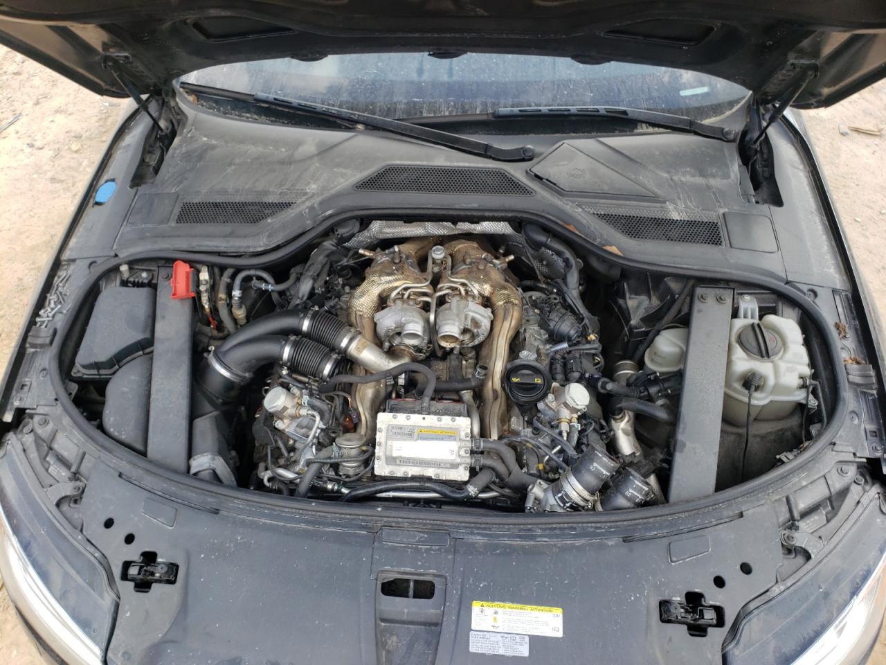 Photo 7 from auction – 2015 AUDI A8 L QUATT with VIN WAU32AFD4FN012281