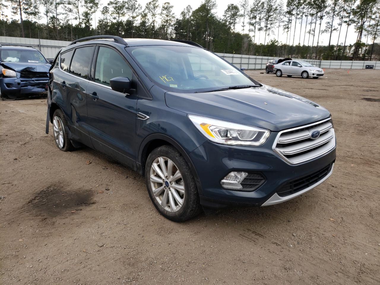 FORD ESCAPE SEL 2019 with VIN 1FMCU9HD3KUB25384 - Photo from auction