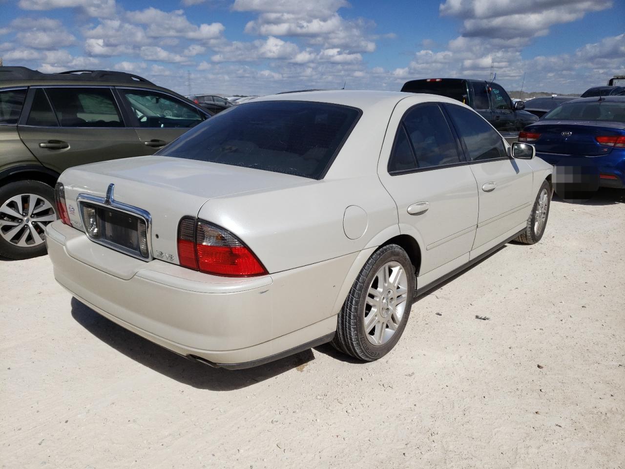 Photo 4 from auction – 2004 LINCOLN LS with VIN 1LNHM87A94Y646466