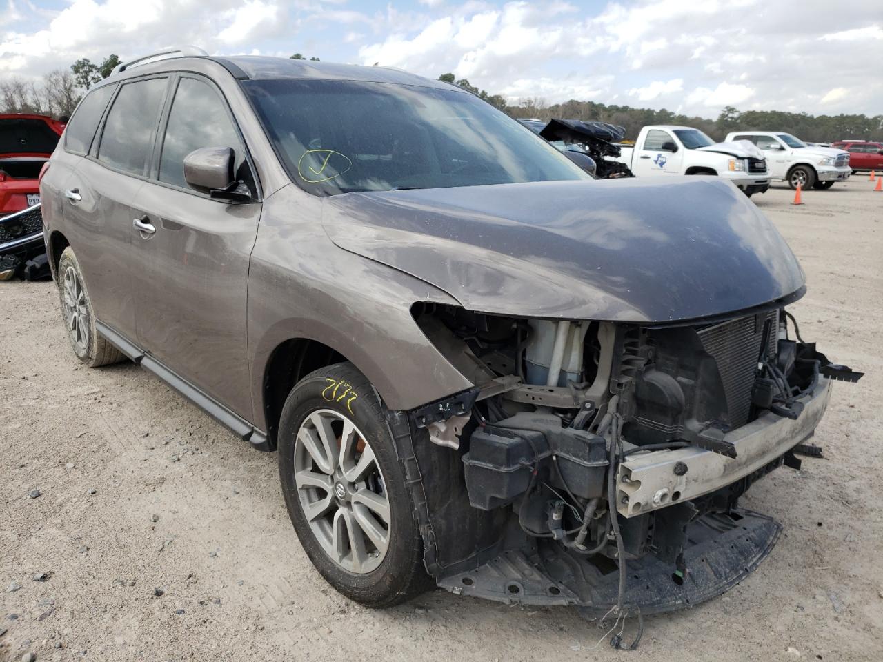 NISSAN PATHFINDER 2014 with VIN 5N1AR2MN1EC627156 - Photo from auction