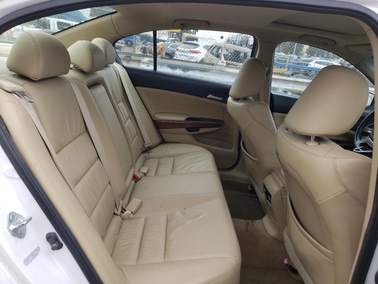 Photo 6 from auction – 2011 HONDA ACCORD EXL with VIN 5KBCP3F82BB004435