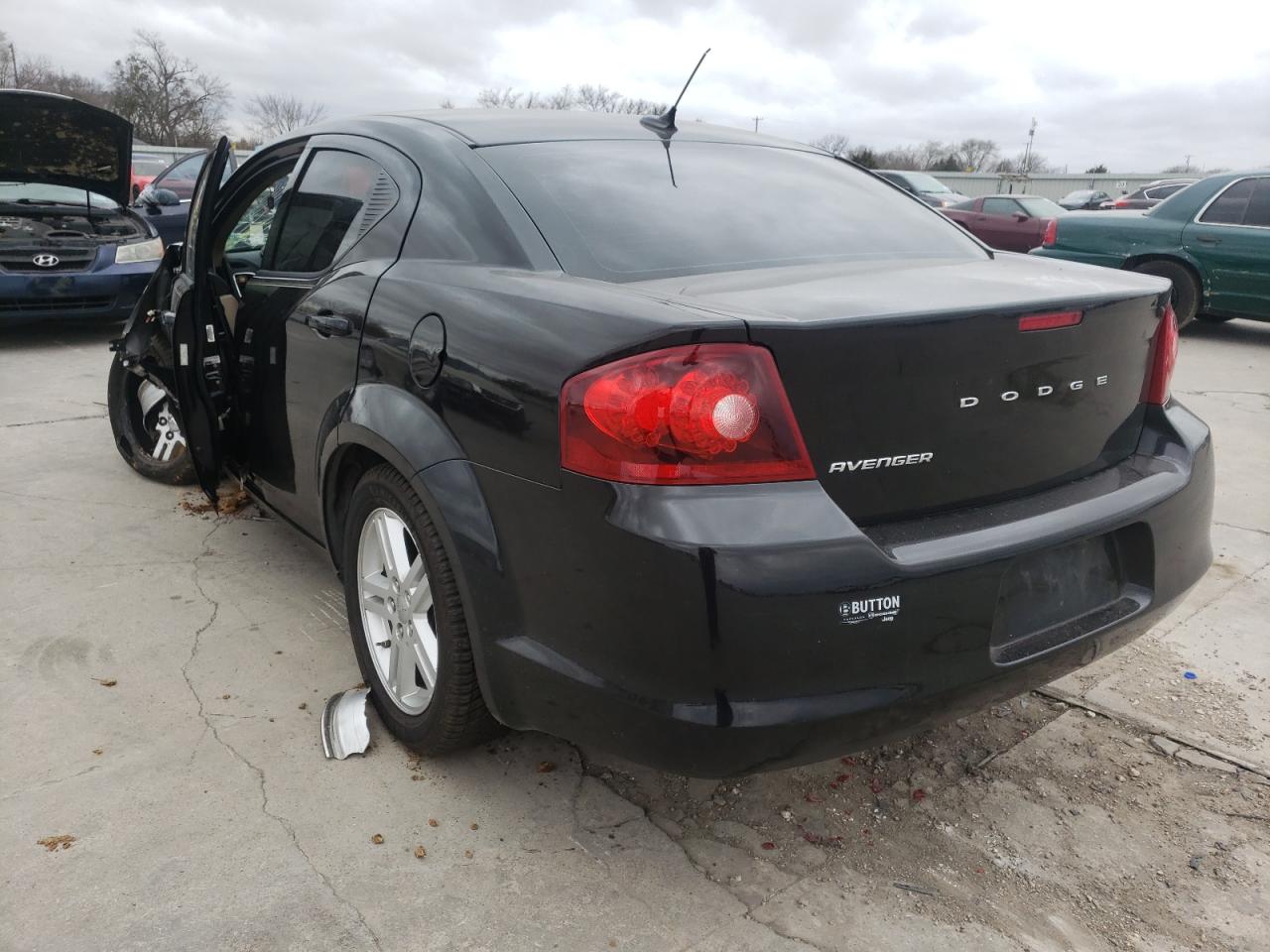 Photo 3 from auction – 2011 DODGE AVENGER MA with VIN 1B3BD1FB3BN561893