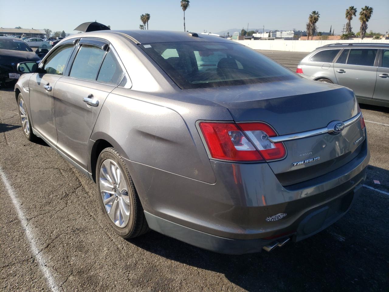 Photo 3 from auction – 2011 FORD TAURUS LIM with VIN 1FAHP2FW3BG174991