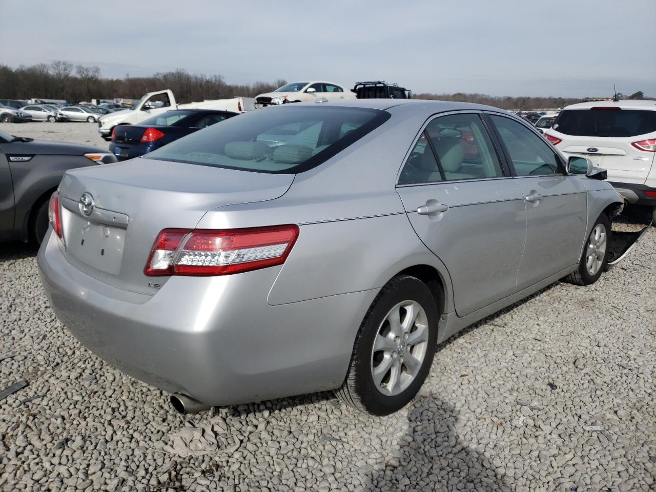 Photo 4 from auction – 2010 TOYOTA CAMRY BASE with VIN 4T1BF3EK5AU106839