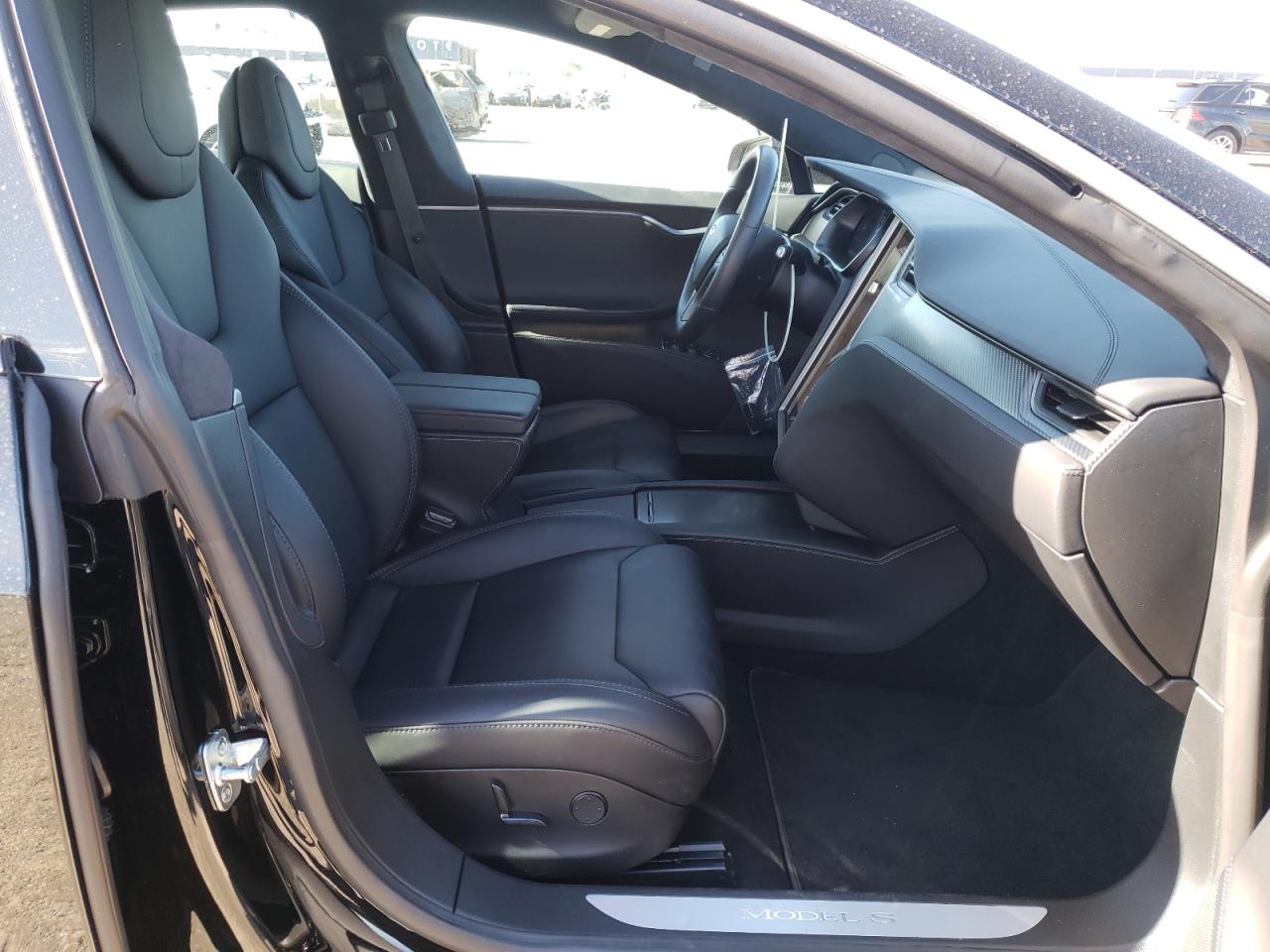 Photo 5 from auction – 2018 TESLA MODEL S with VIN 5YJSA1E29JF280641