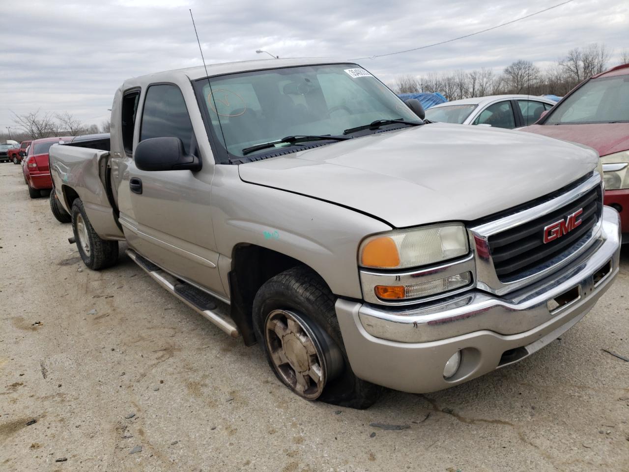 GMC NEW SIERRA 2005 with VIN 1GTEK19B95Z107979 - Photo from auction