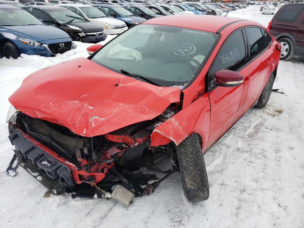 Photo 2 from auction – 2014 FORD FOCUS SE with VIN 1FADP3F29EL335003