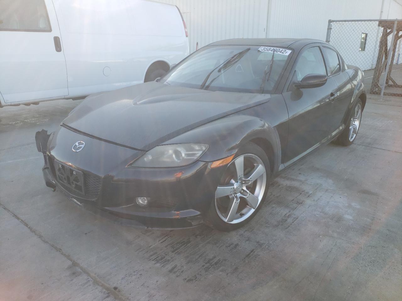 Photo 2 from auction – 2005 MAZDA RX8 with VIN JM1FE17N750152299