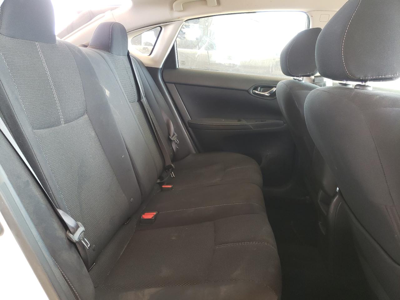 Photo 6 from auction – 2018 NISSAN SENTRA S with VIN 3N1AB7AP1JY208210