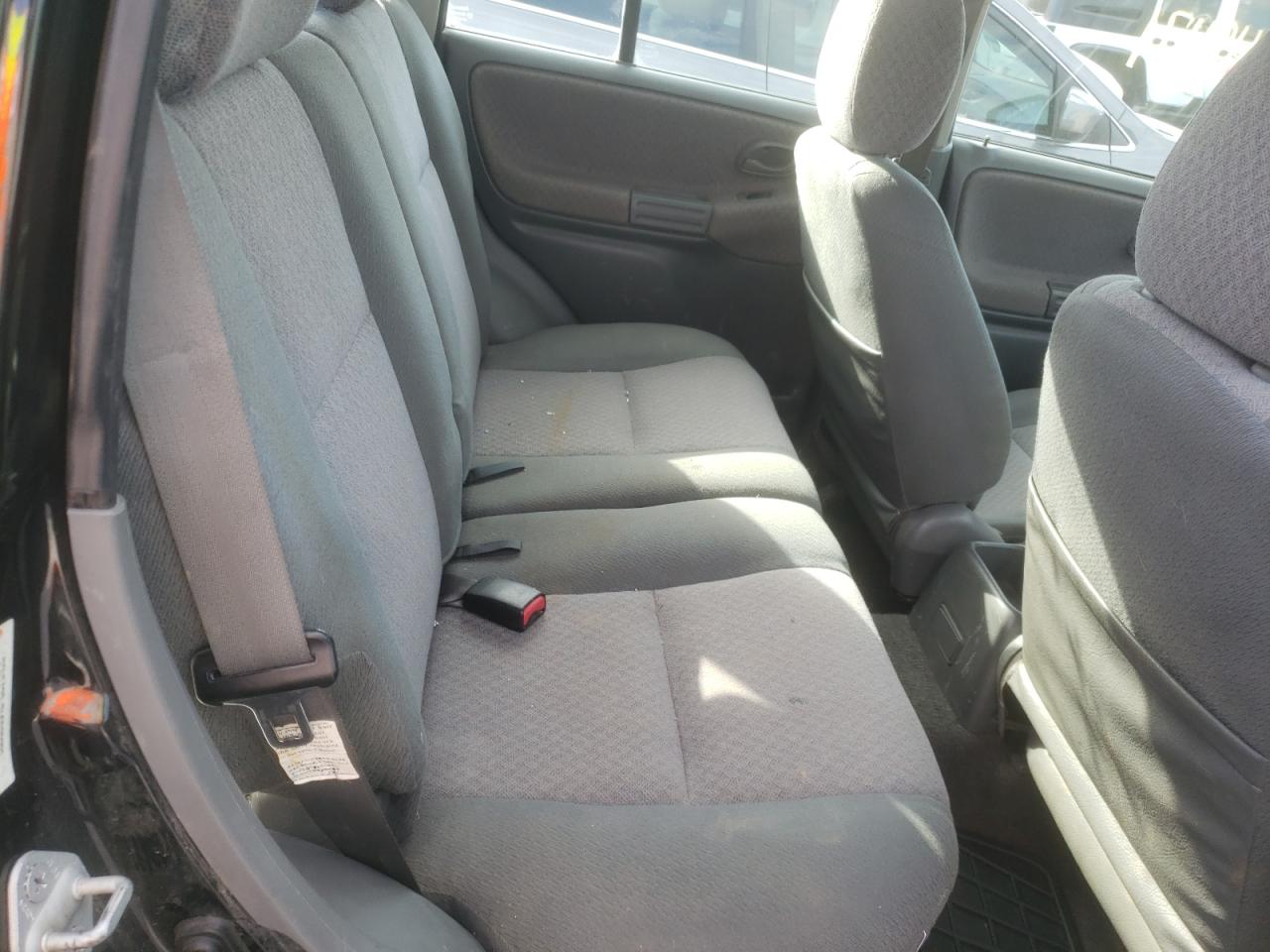 Photo 6 from auction – 2001 CHEVROLET TRACKER ZR with VIN 2CNBJ734716933377