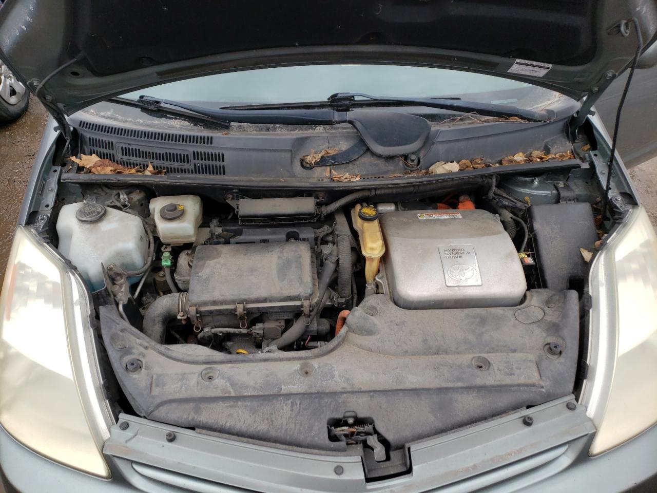 Photo 7 from auction – 2005 TOYOTA PRIUS with VIN JTDKB20U450130307