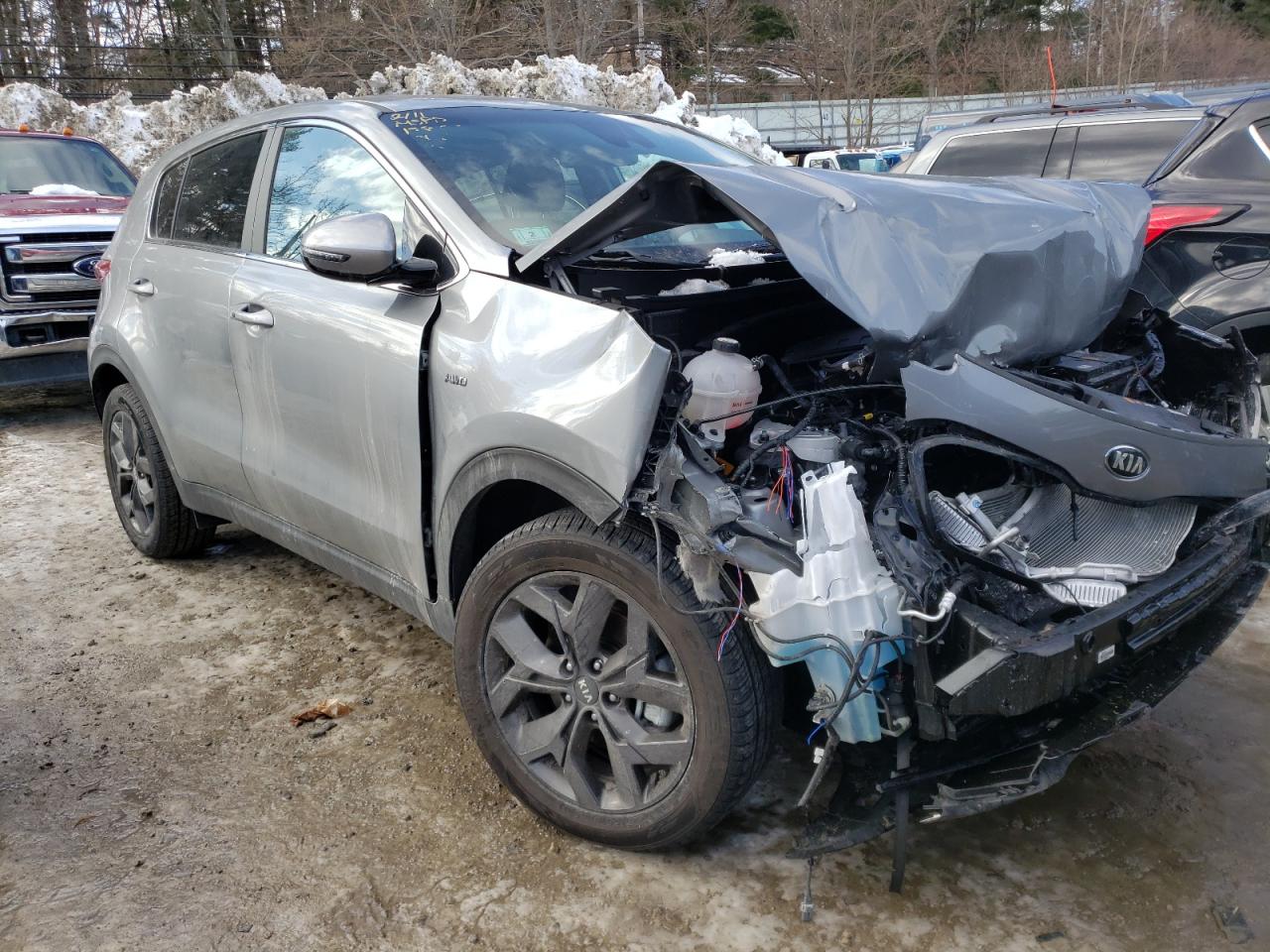 KIA SPORTAGE L 2022 with VIN KNDPMCAC2N7020424 - Photo from auction