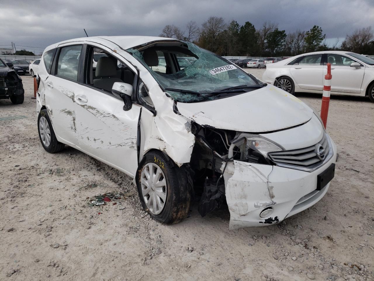NISSAN VERSA NOTE 2016 with VIN 3N1CE2CPXGL409805 - Photo from auction