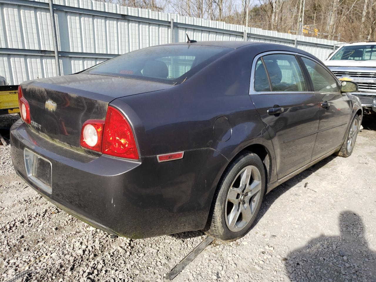 Photo 4 from auction – 2010 CHEVROLET MALIBU with VIN 1G1ZC5EB5A4150582