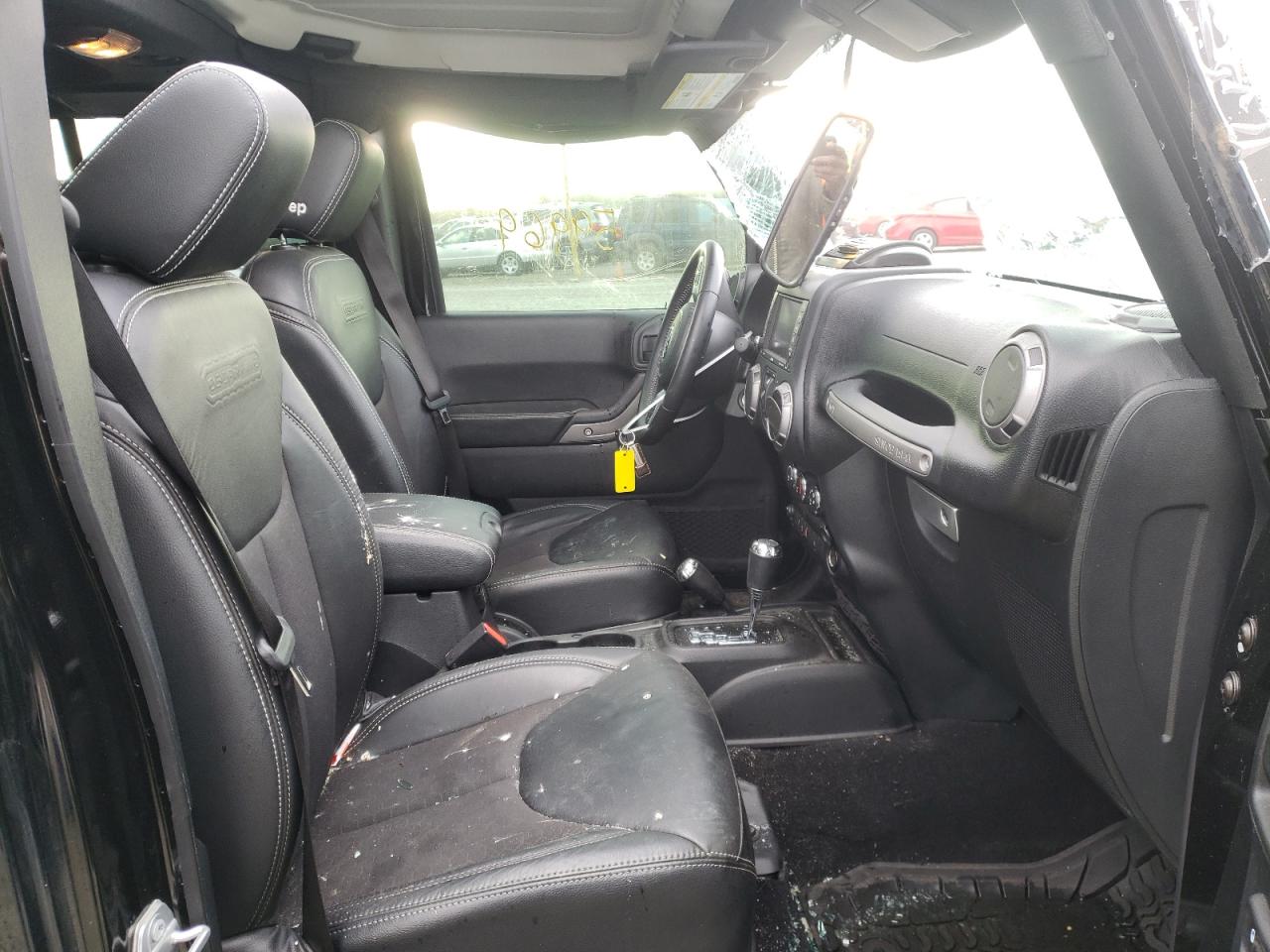 Photo 5 from auction – 2017 JEEP WRANGLER U with VIN 1C4BJWDG3HL592438