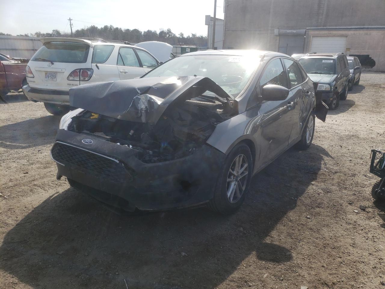 Zdjęcie 2 z aukcji – 2018 FORD FOCUS SE z VIN 1FADP3F20JL315619