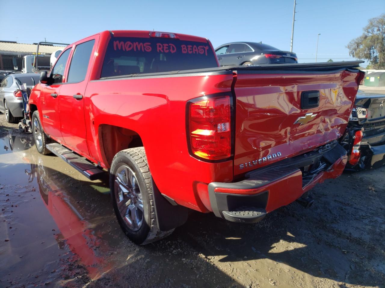Photo 3 from auction – 2018 CHEVROLET SILVERADO with VIN 3GCPCPEC5JG218708