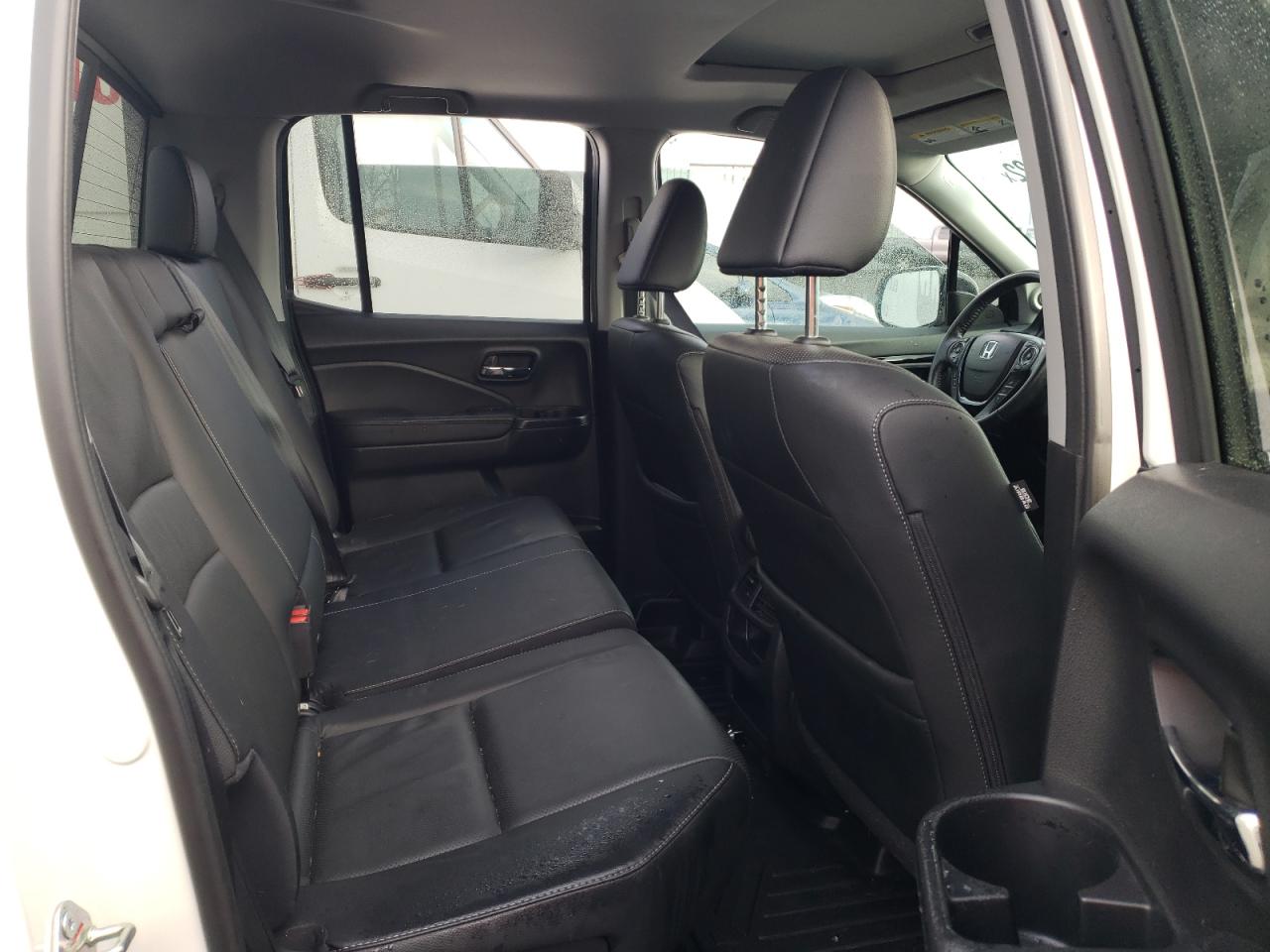 Photo 6 from auction – 2019 HONDA RIDGELINE with VIN 5FPYK3F76KB007906