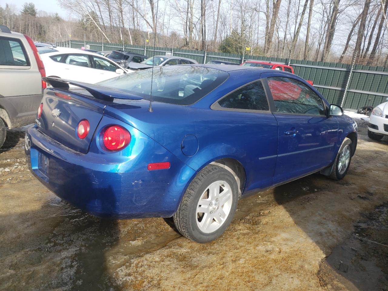 Photo 4 from auction – 2005 CHEVROLET COBALT LS with VIN 1G1AL12F757613761