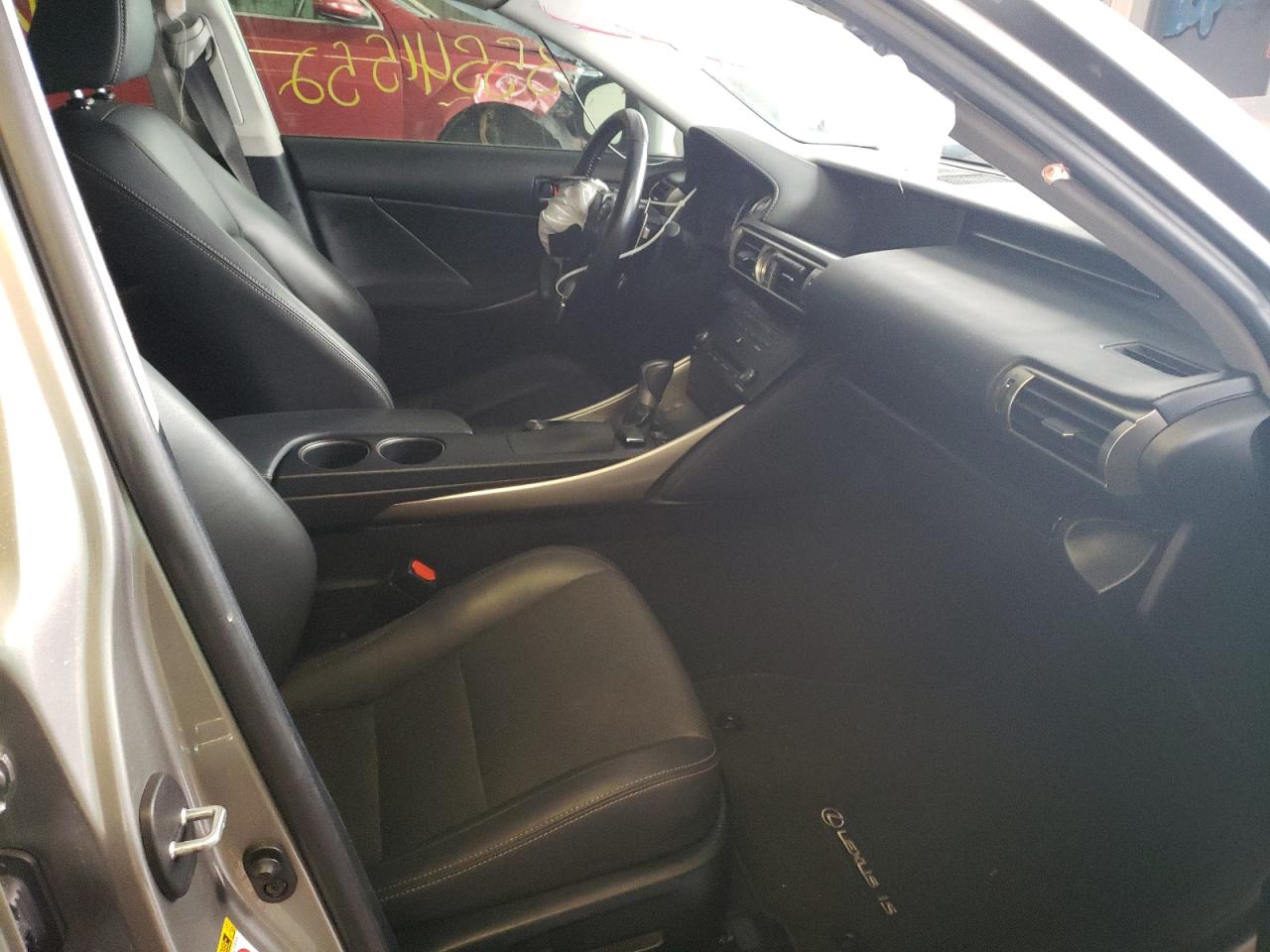 Photo 5 from auction – 2015 LEXUS IS 250 with VIN JTHCF1D20F5026329