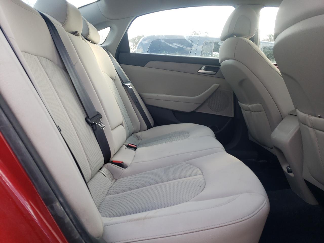 Photo 6 from auction – 2015 HYUNDAI SONATA SE with VIN 5NPE24AF2FH062196