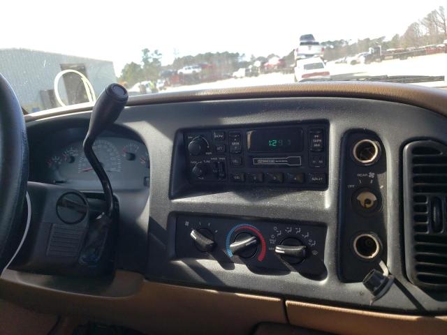Photo 9 from auction – 2000 DODGE RAM WAGON with VIN 2B5WB35Z1YK148366