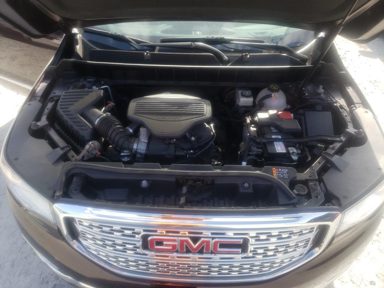 Photo 7 from auction – 2017 GMC ACADIA DEN with VIN 1GKKNXLS4HZ229115