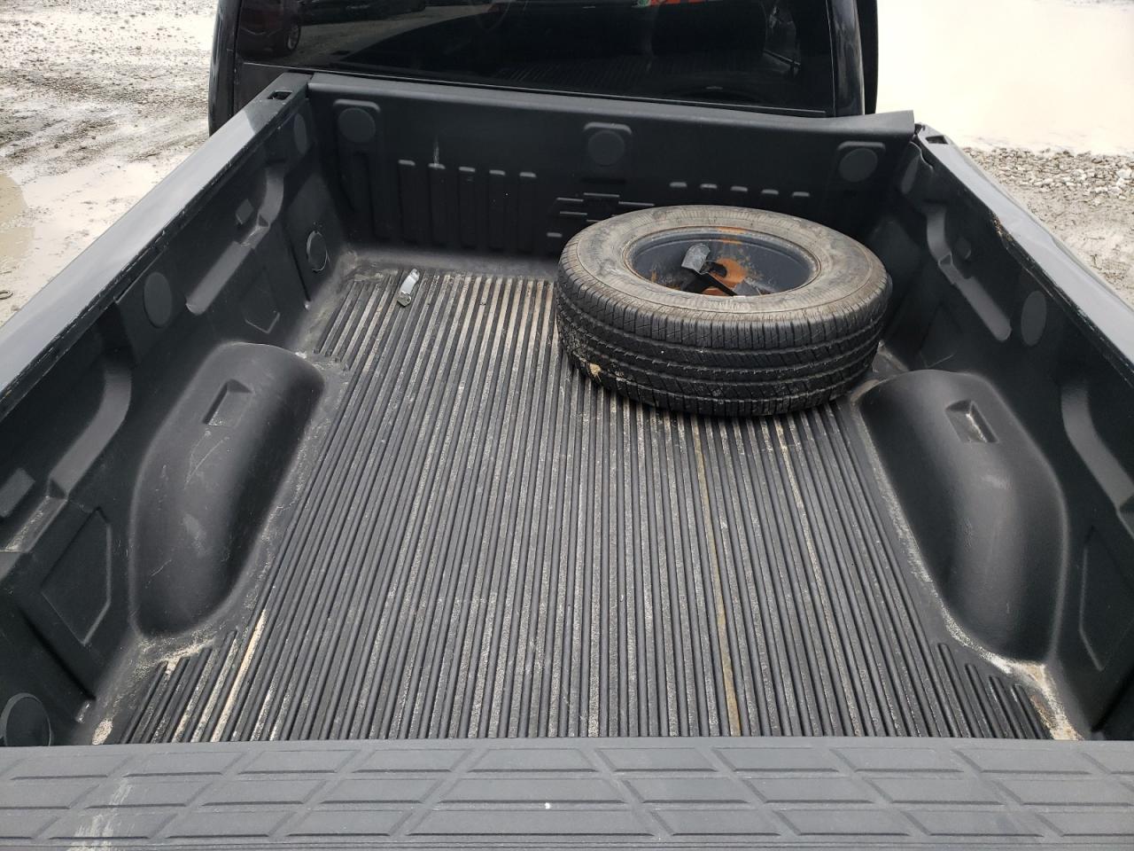 Photo 6 from auction – 2008 CHEVROLET SILVERADO with VIN 1GCEK19068Z152428