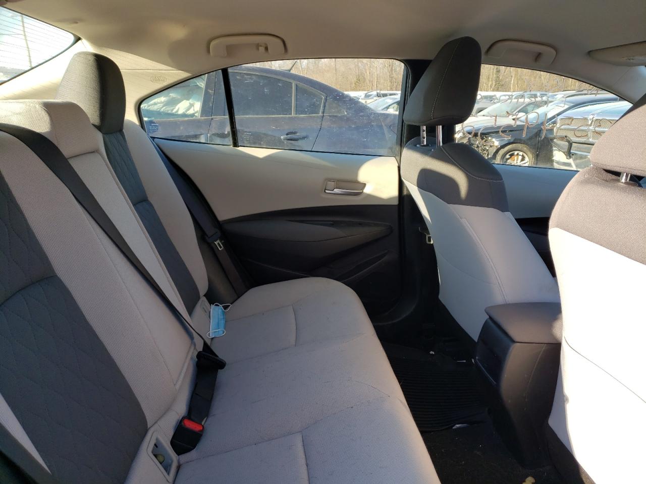 Photo 6 from auction – 2020 TOYOTA COROLLA LE with VIN JTDEBRBEXLJ002351