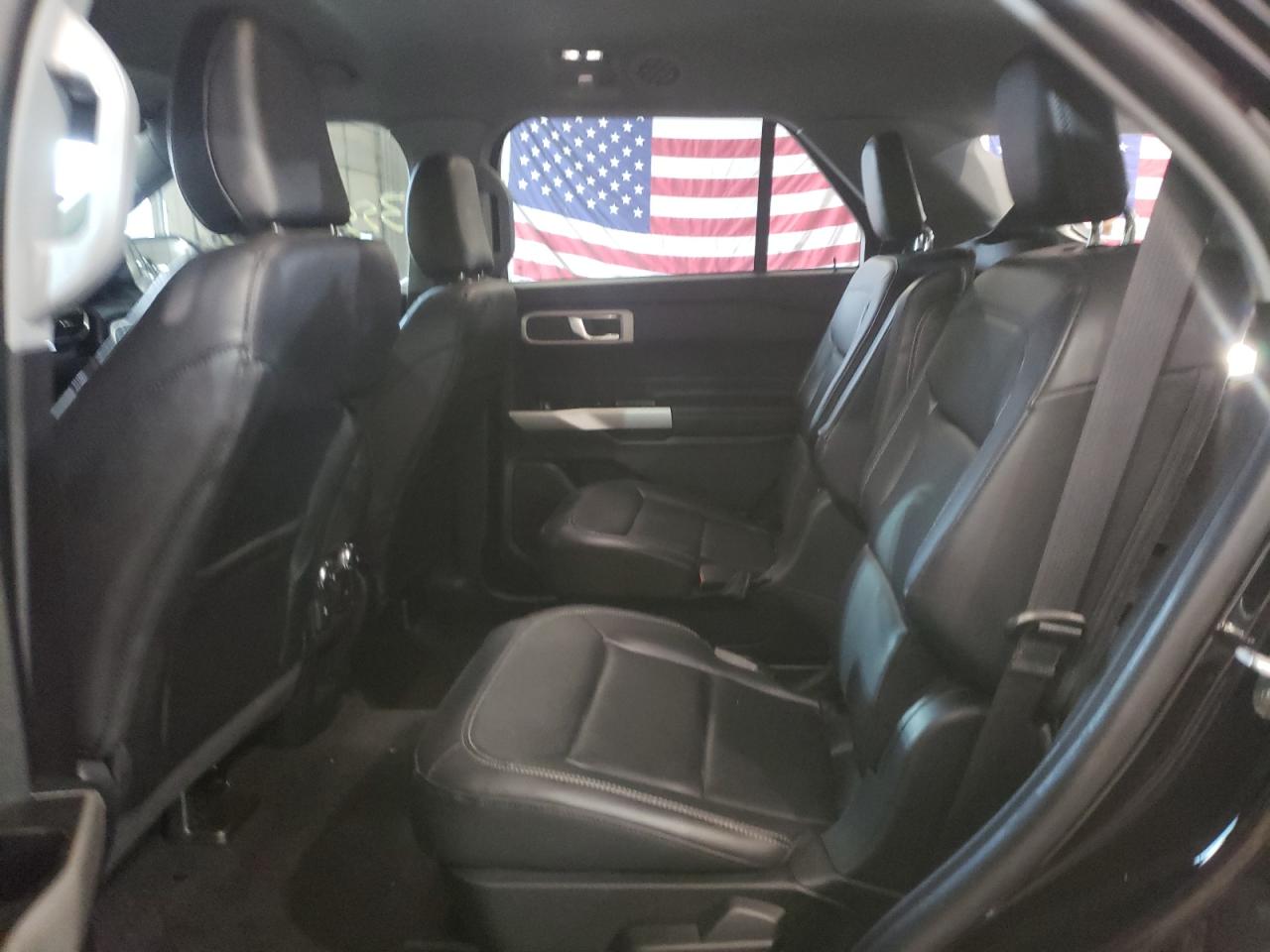 صورة رقم 6 من المزاد - 2021 FORD EXPLORER X مع VIN 1FMSK8DHXMGB87192