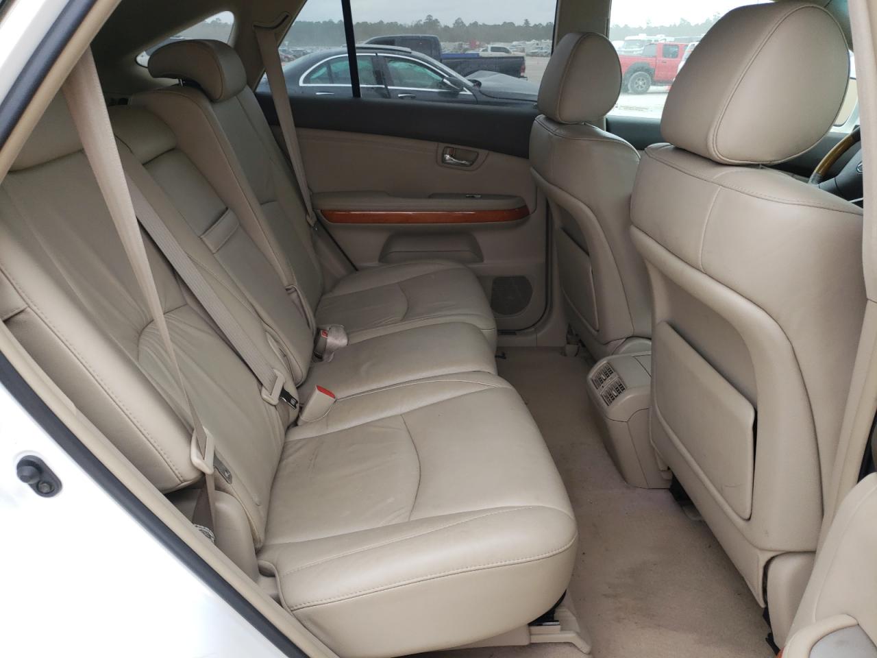 Photo 6 from auction – 2006 LEXUS RX 330 with VIN 2T2HA31U66C101492