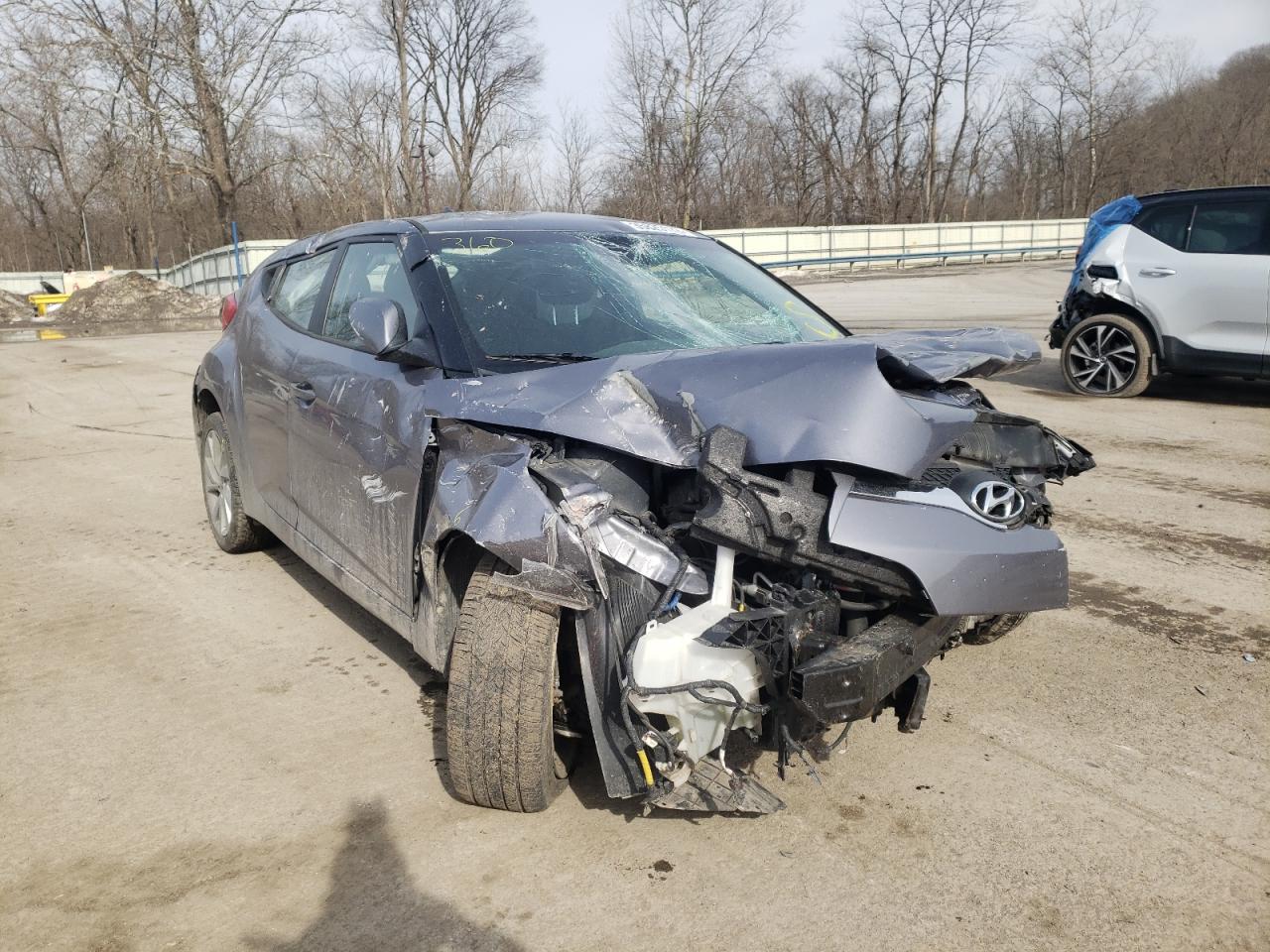 HYUNDAI VELOSTER 2017 with VIN KMHTC6AD7HU323762 - Photo from auction
