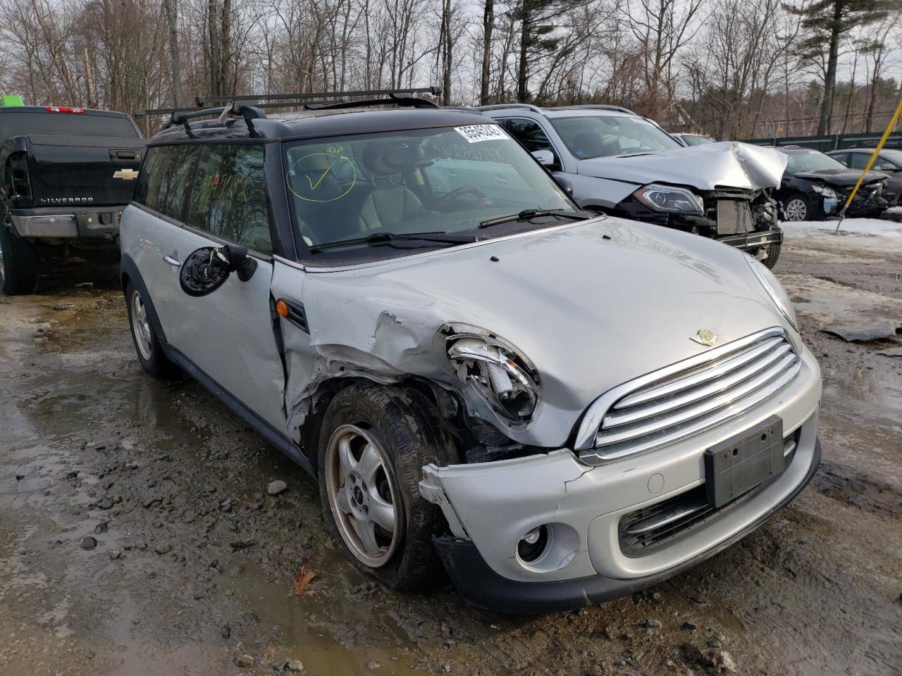 MINI COOPER CLU 2011 with VIN WMWZF3C58BTX82335 - Photo from auction