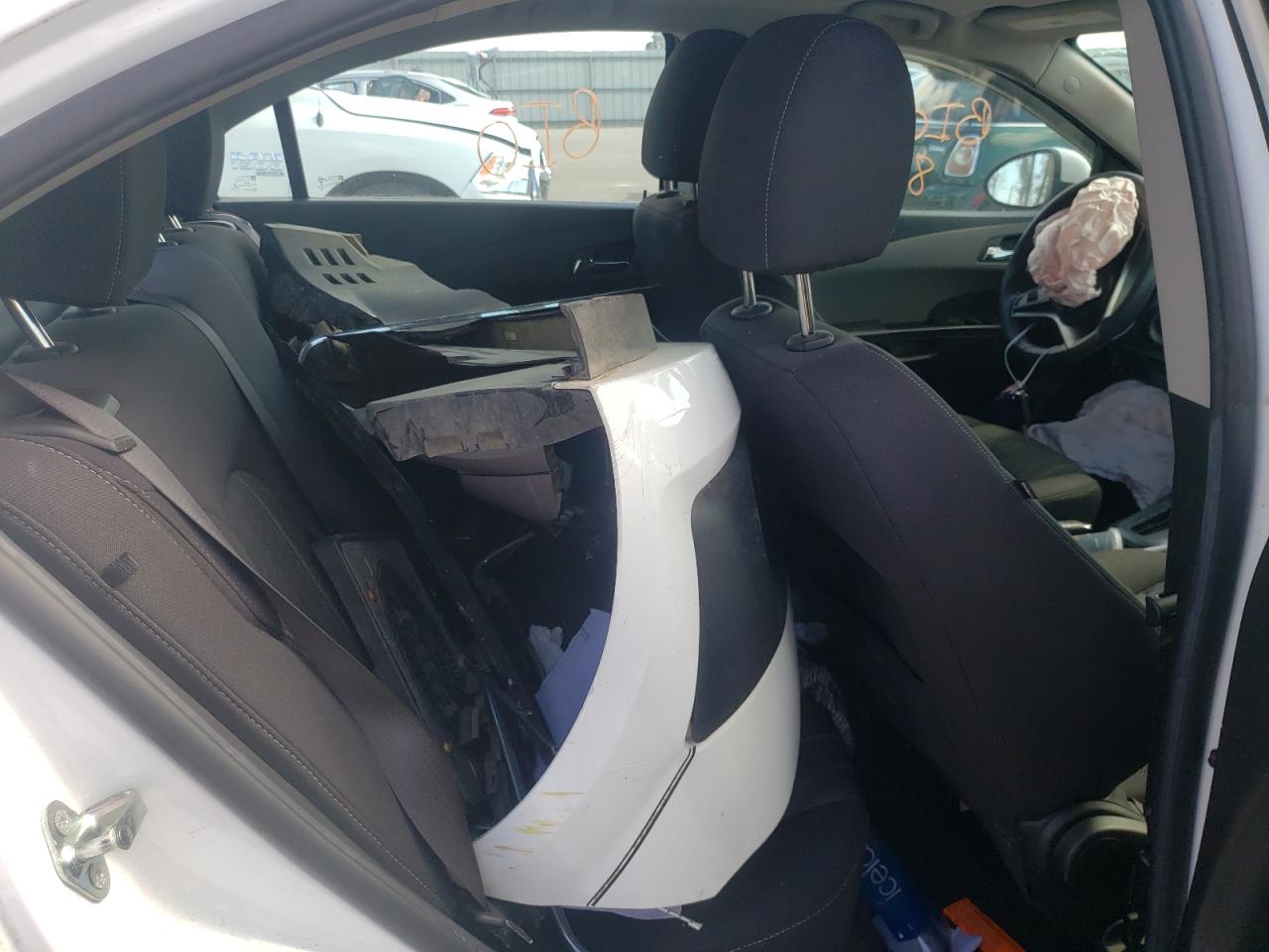 Photo 6 from auction – 2015 CHEVROLET SONIC with VIN 1G1JC5SH4F4176880