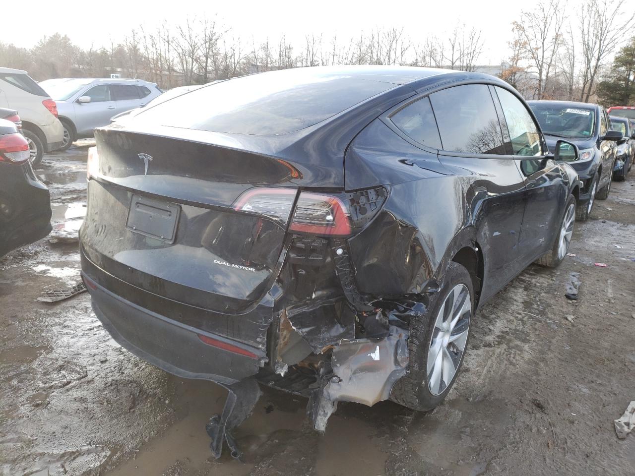 Photo 4 from auction – 2021 TESLA MODEL Y with VIN 5YJYGDEE7MF162080