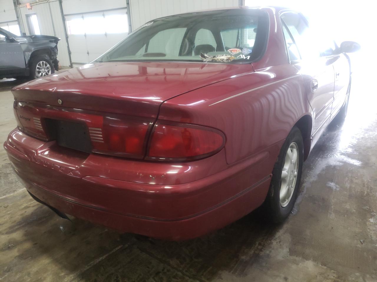 Photo 4 from auction – 2004 BUICK REGAL LS with VIN 2G4WB52K641208468