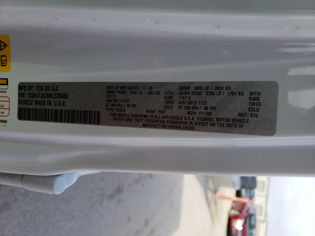 Photo 10 from auction – 2021 JEEP GLADIATOR with VIN 1C6HJTAG3ML539088