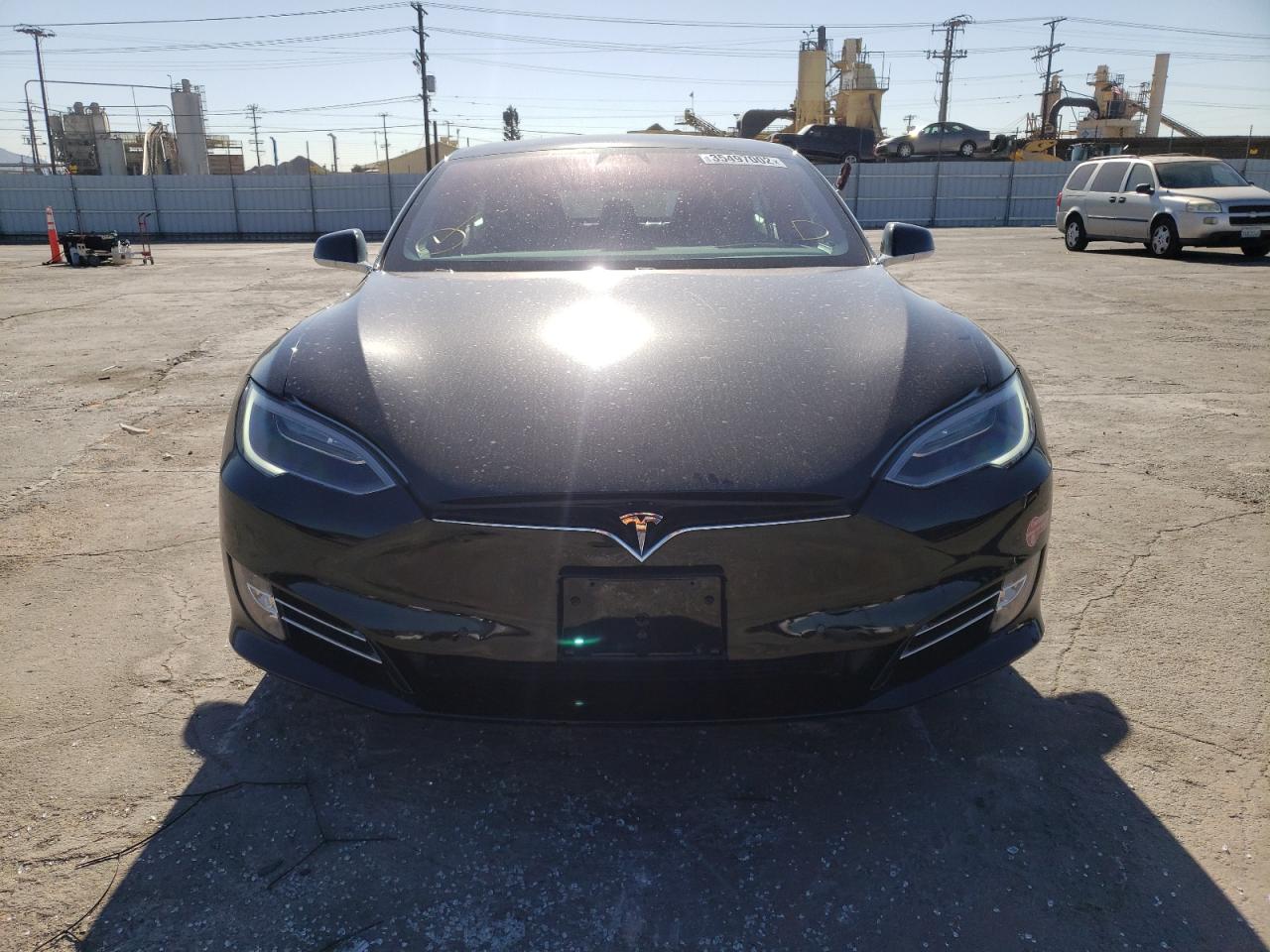 Photo 9 from auction – 2018 TESLA MODEL S with VIN 5YJSA1E29JF280641