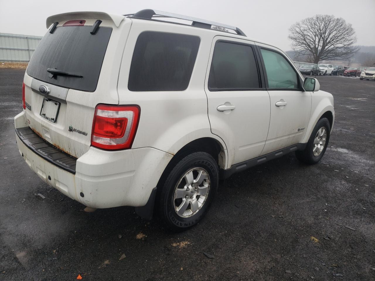 Photo 4 from auction – 2010 FORD ESCAPE HYB with VIN 1FMCU5K36AKB93973