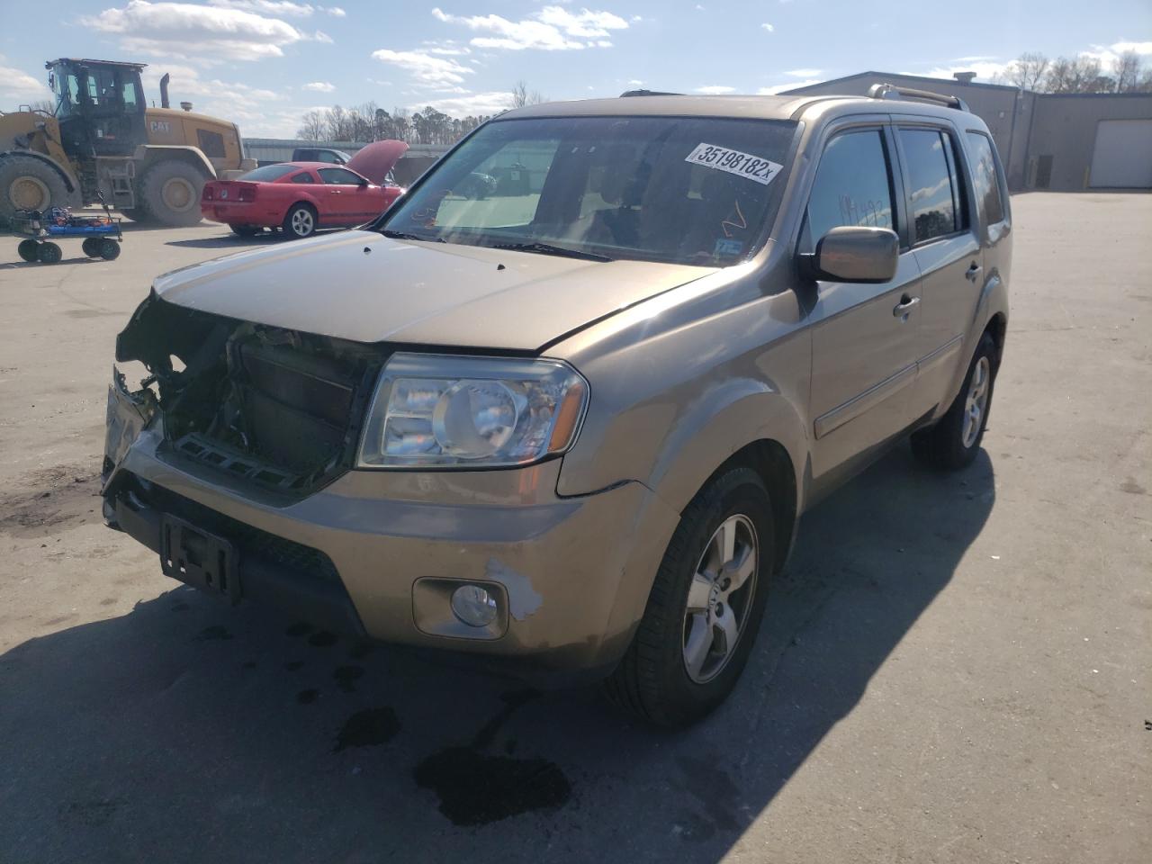 Photo 2 from auction – 2011 HONDA PILOT with VIN 5FNYF4H49BB056748