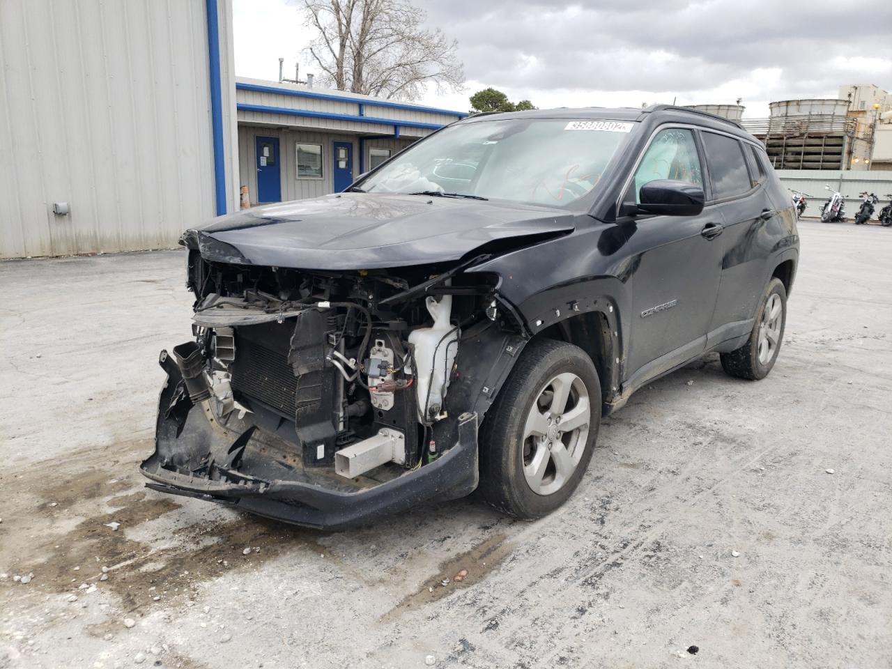 Photo 2 from auction – 2018 JEEP COMPASS LA with VIN 3C4NJDBB0JT254692
