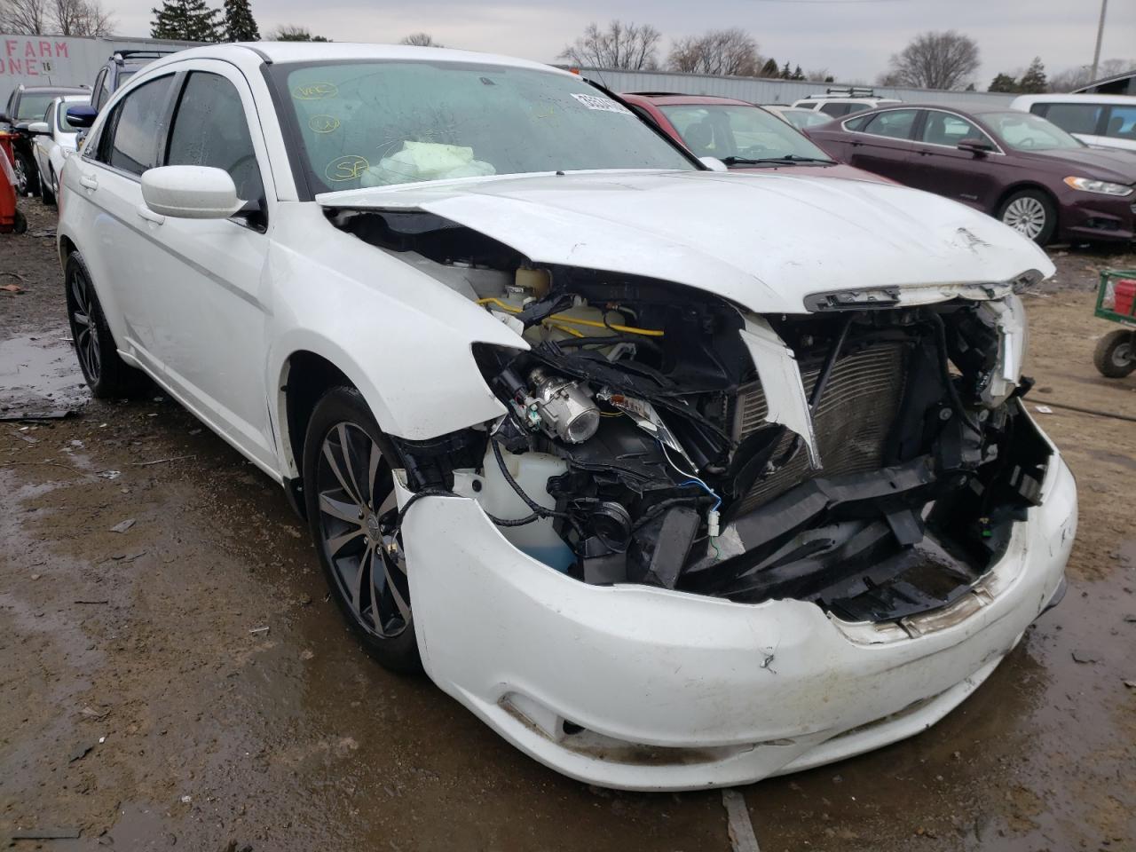 CHRYSLER 200 S 2012 with VIN 1C3CCBHG2CN226912 - Photo from auction