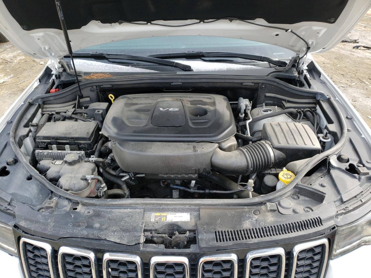 Photo 7 from auction – 2019 JEEP GRAND CHER with VIN 1C4RJFBG2KC646322