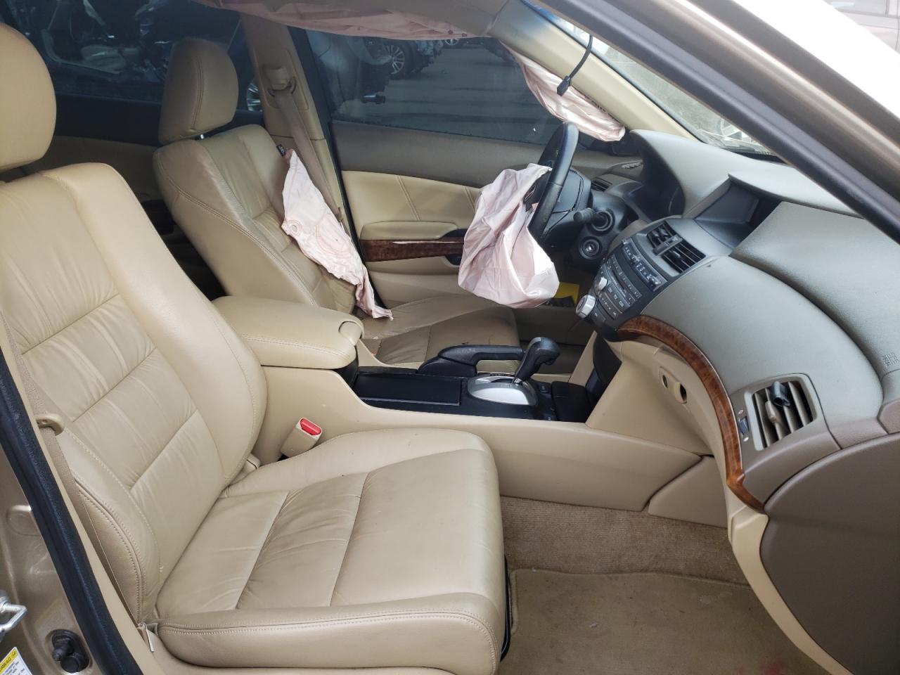 Photo 5 from auction – 2010 HONDA ACCORD EXL with VIN 1HGCP2F82AA080397