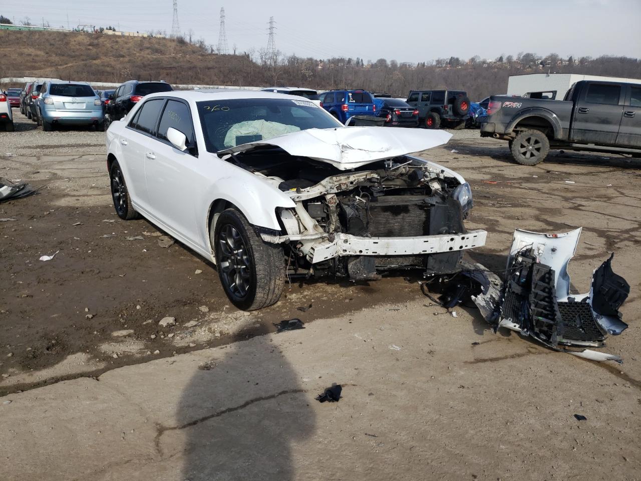 CHRYSLER 300 S 2018 with VIN 2C3CCAGG7JH120487 - Photo from auction