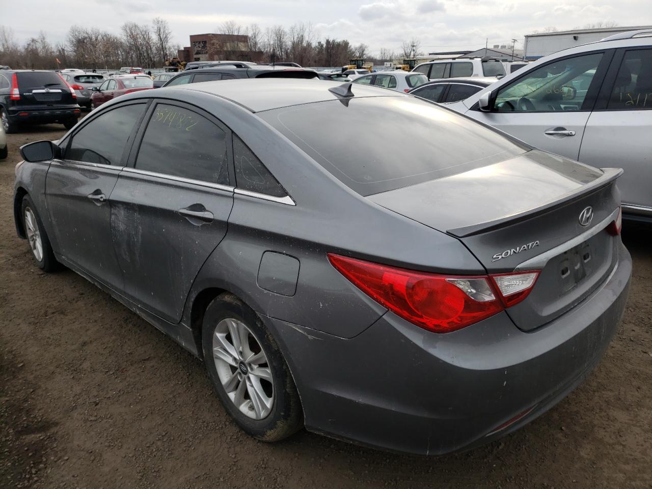 Photo 3 from auction – 2013 HYUNDAI SONATA GLS with VIN 5NPEB4AC9DH737612