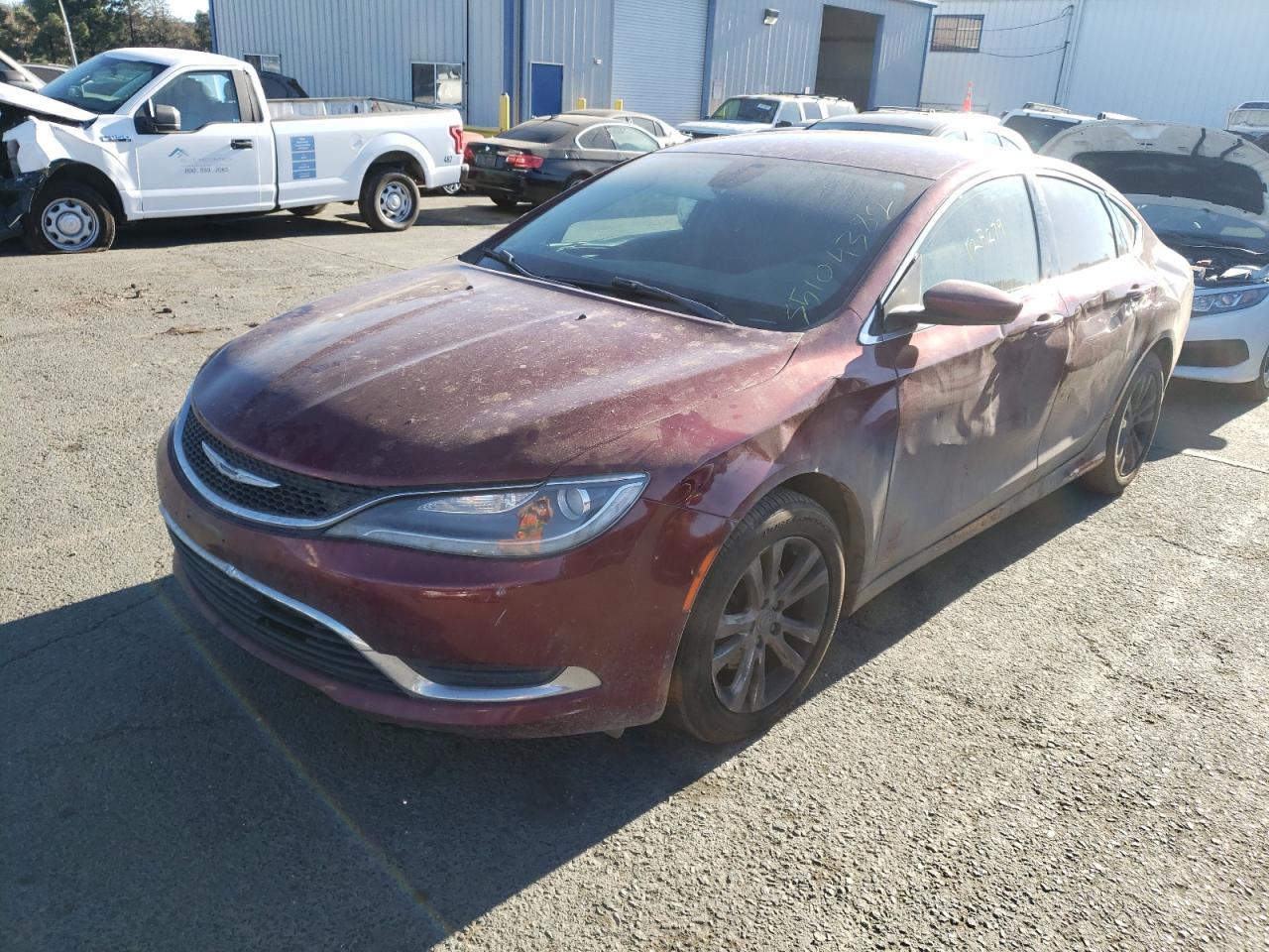 Photo 2 from auction – 2015 CHRYSLER 200 LIMITE with VIN 1C3CCCAB0FN698535