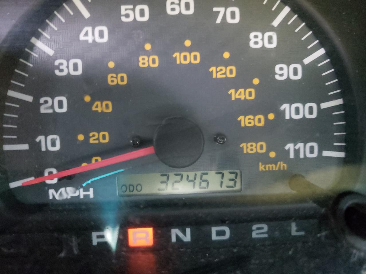 Photo 8 from auction – 2000 TOYOTA 4RUNNER SR with VIN JT3HN86R7Y0316357