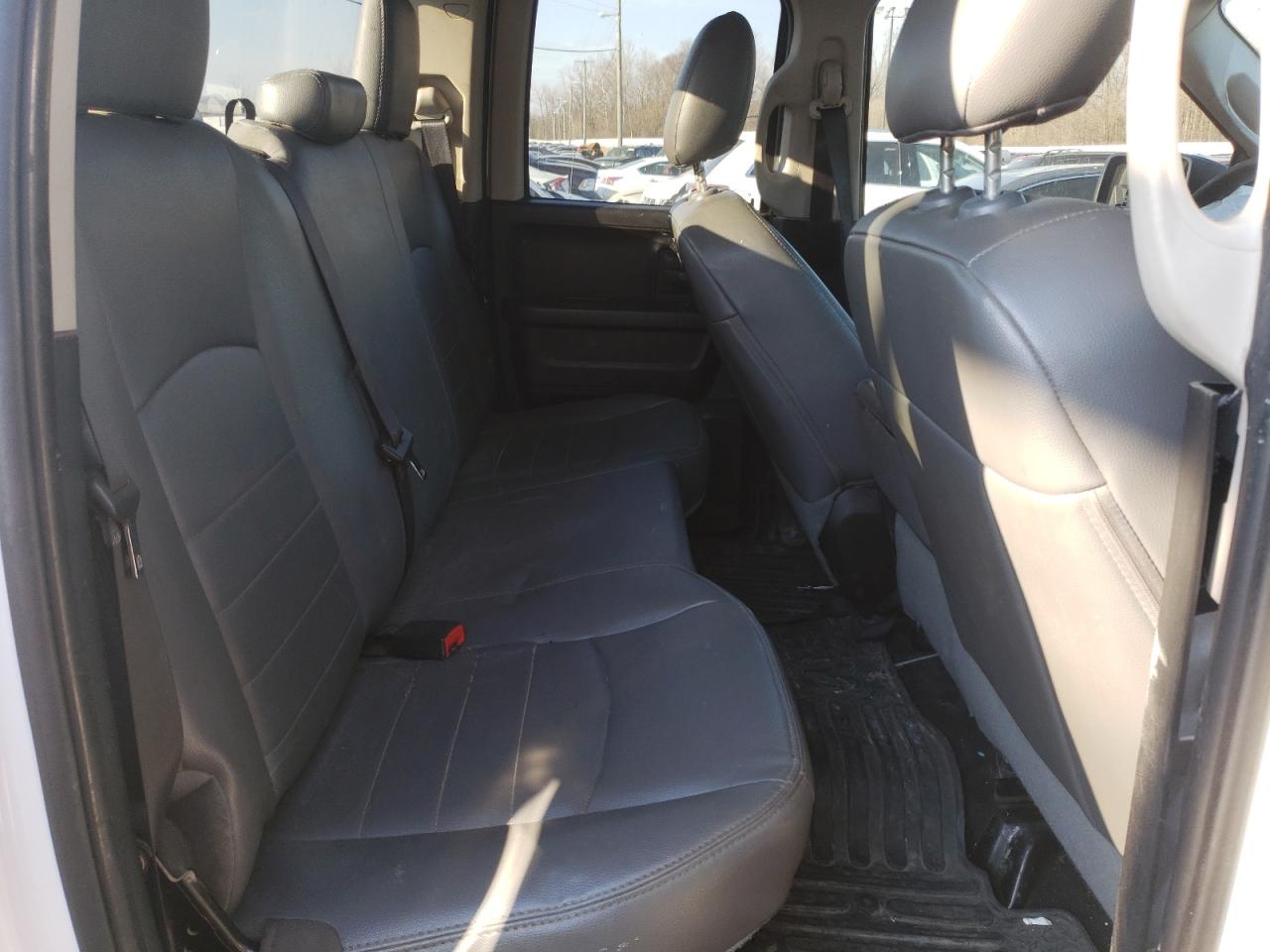 Photo 6 from auction – 2015 RAM 1500 ST with VIN 1C6RR6FG1FS729245